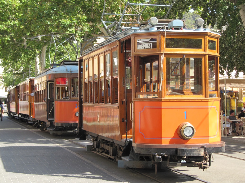 Dřevěná tramvaj v Puerto Soller